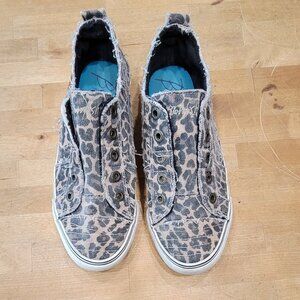 Leopard print blowfish sneakers
